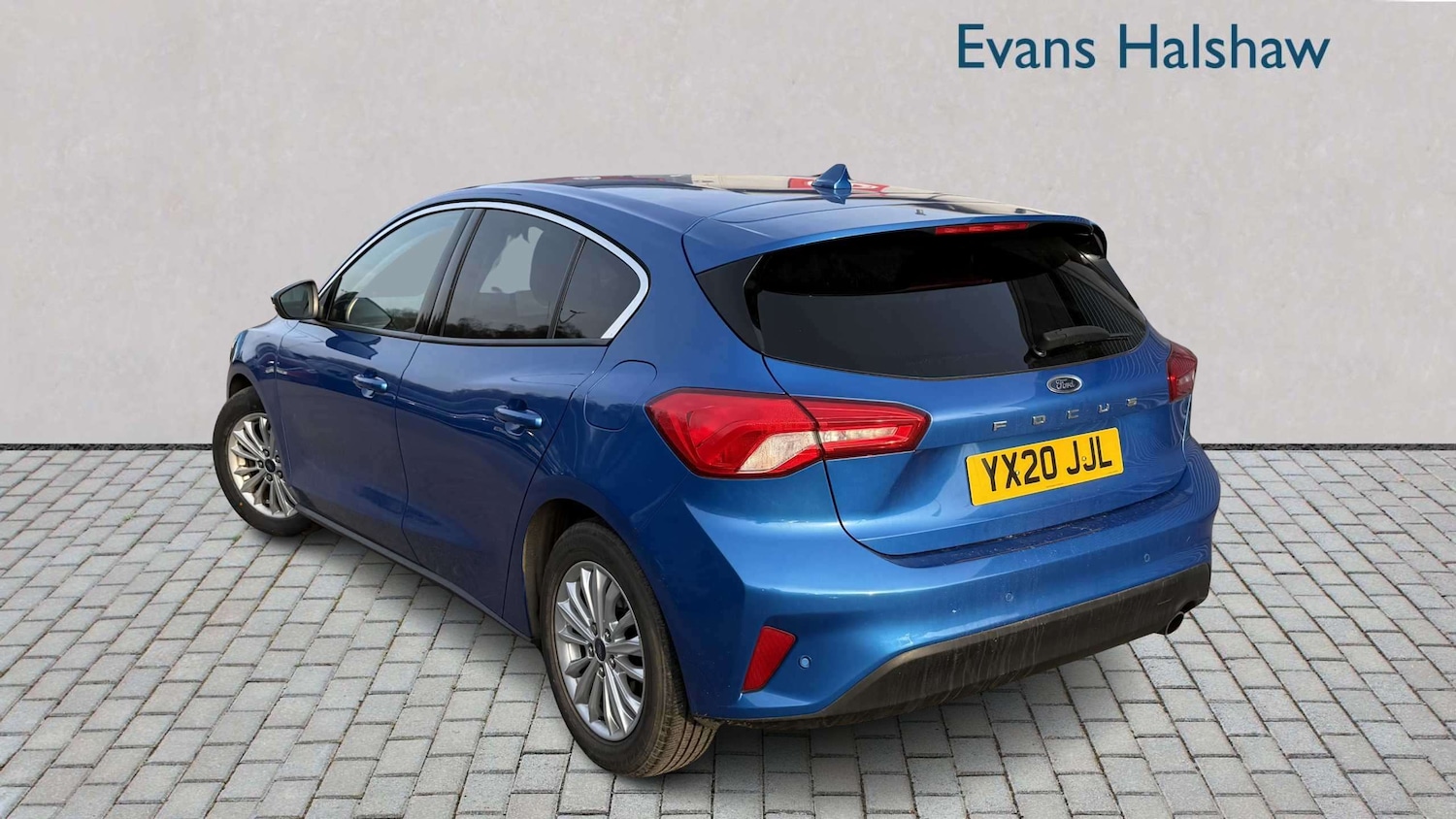 Used Ford Focus 2020 for sale - 78024136: Photo 2