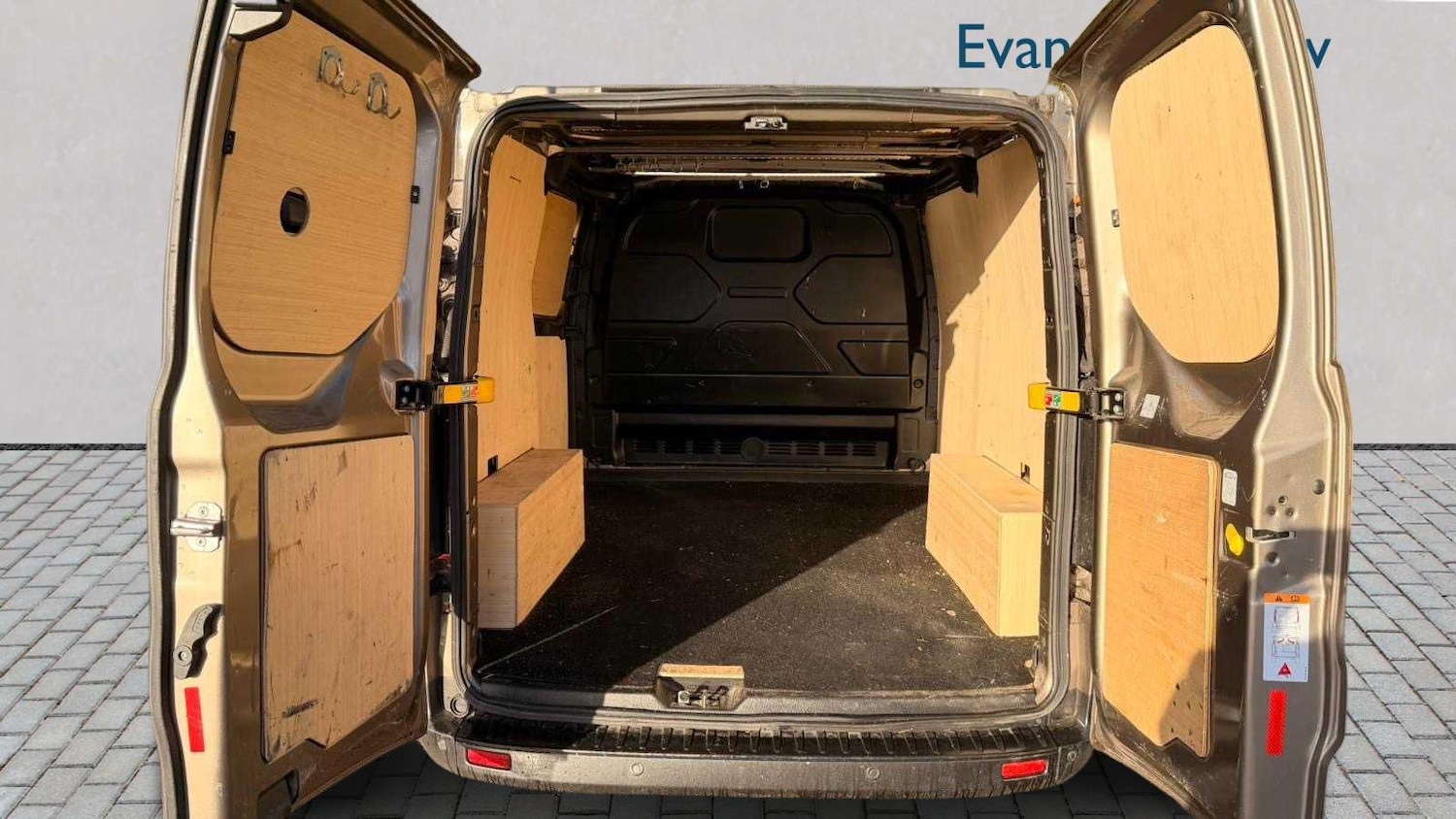 Used Ford Transit Custom 2022 for sale - 76636786: Photo 3