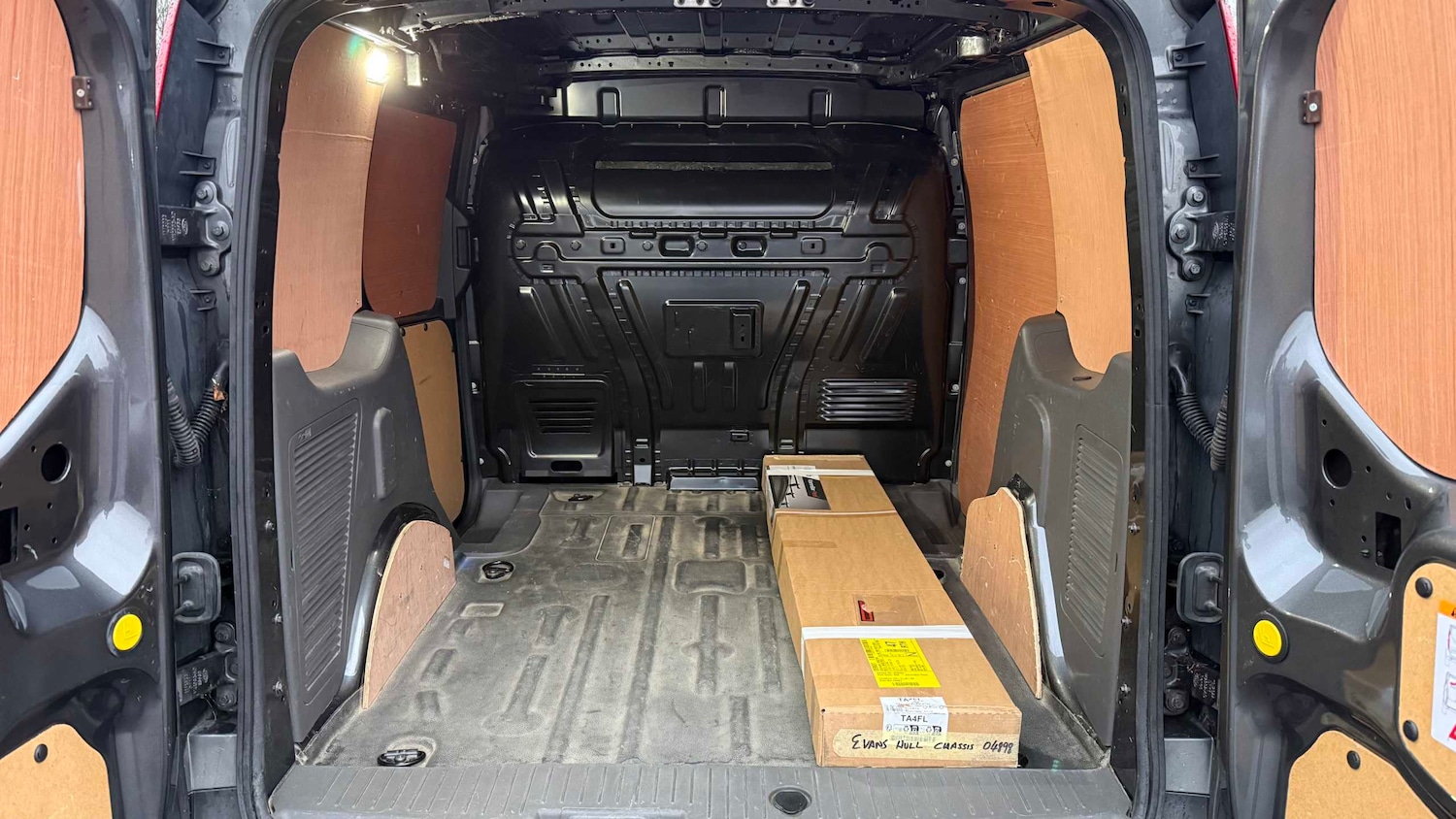 Used Ford Transit Connect 2023 for sale - 77348169: Photo 3