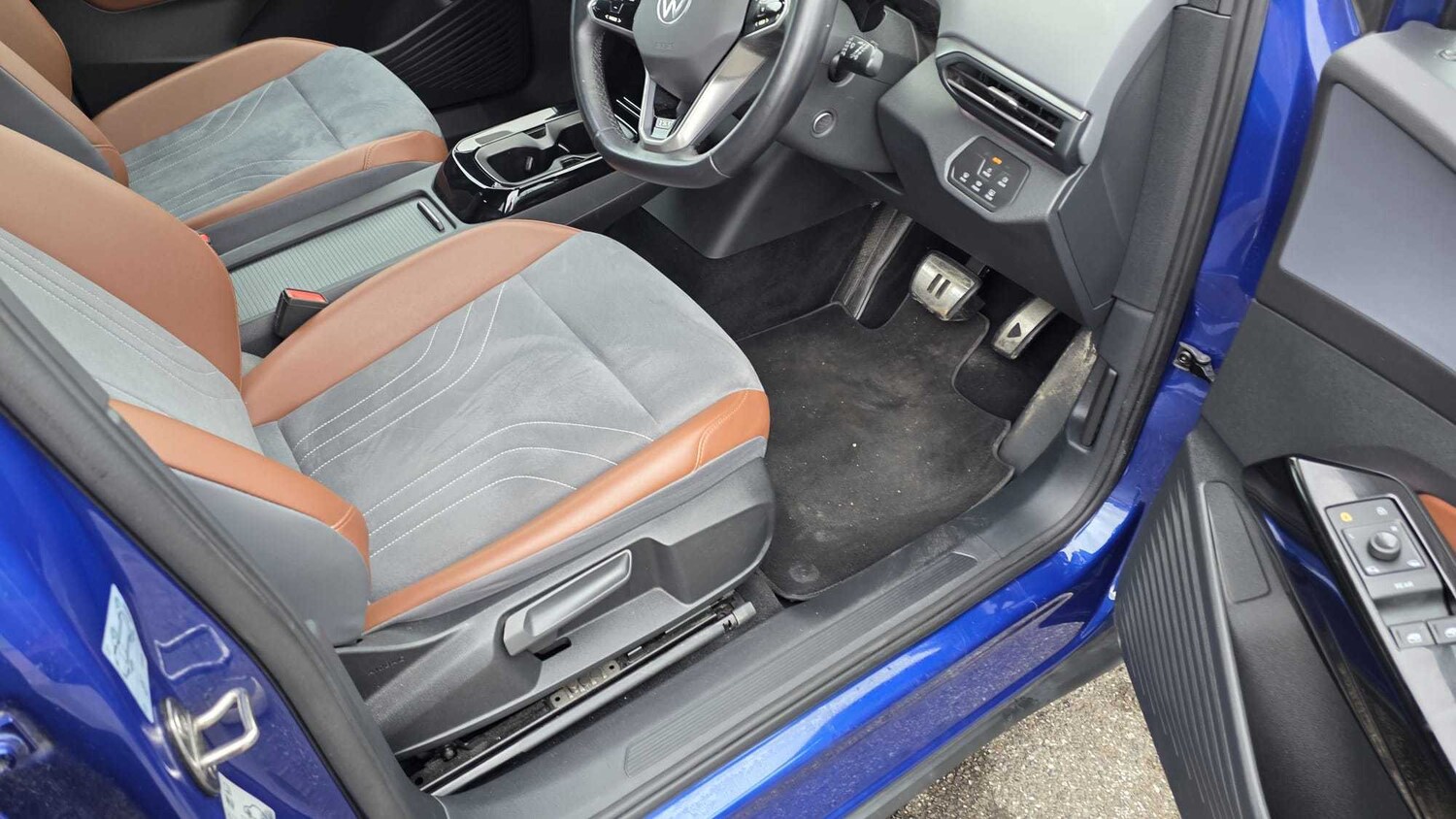 Used Volkswagen ID.4 2021 for sale - 77429222: Photo 11