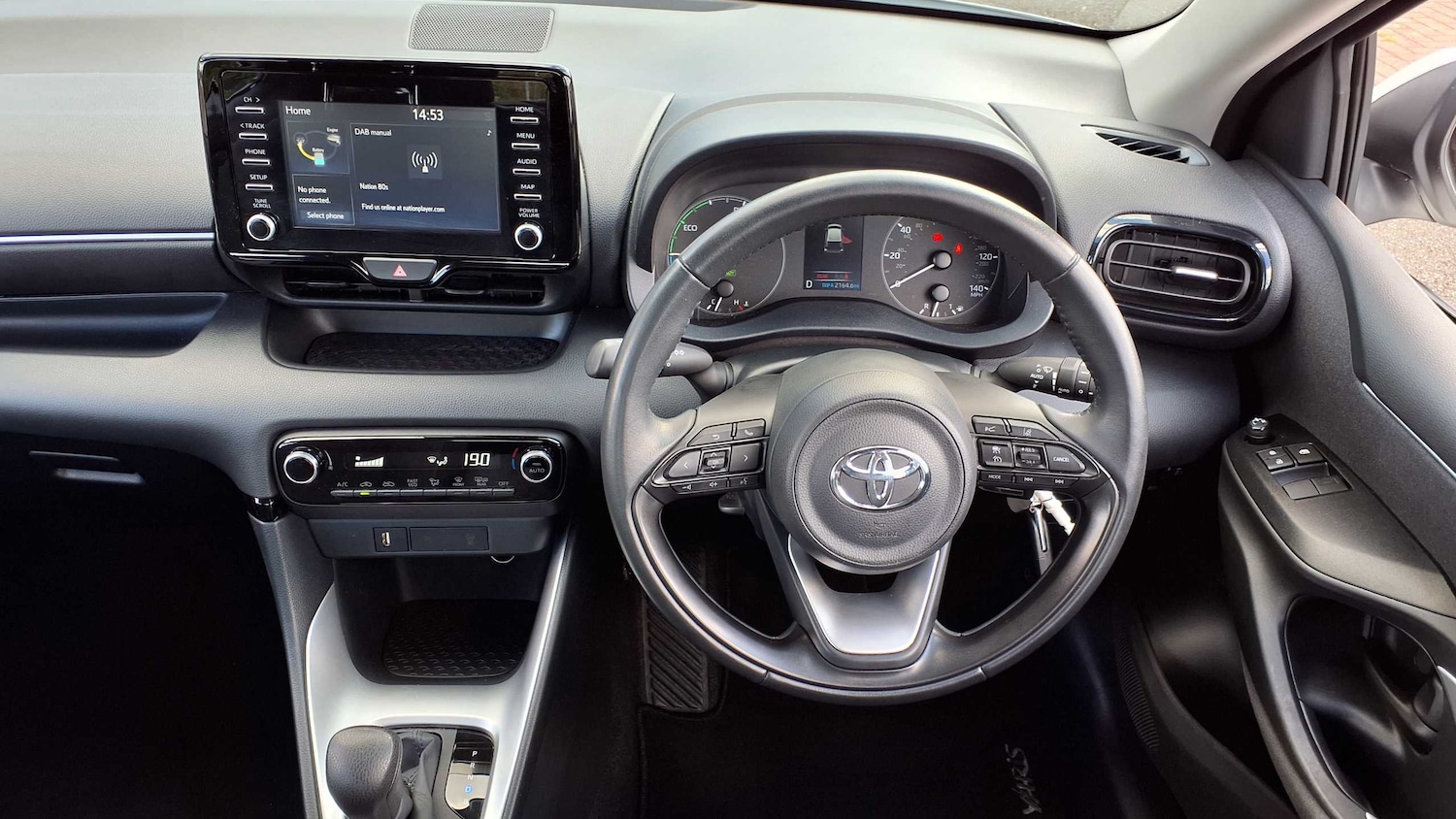 Used Toyota Yaris 2023 for sale - 78161230: Photo 15