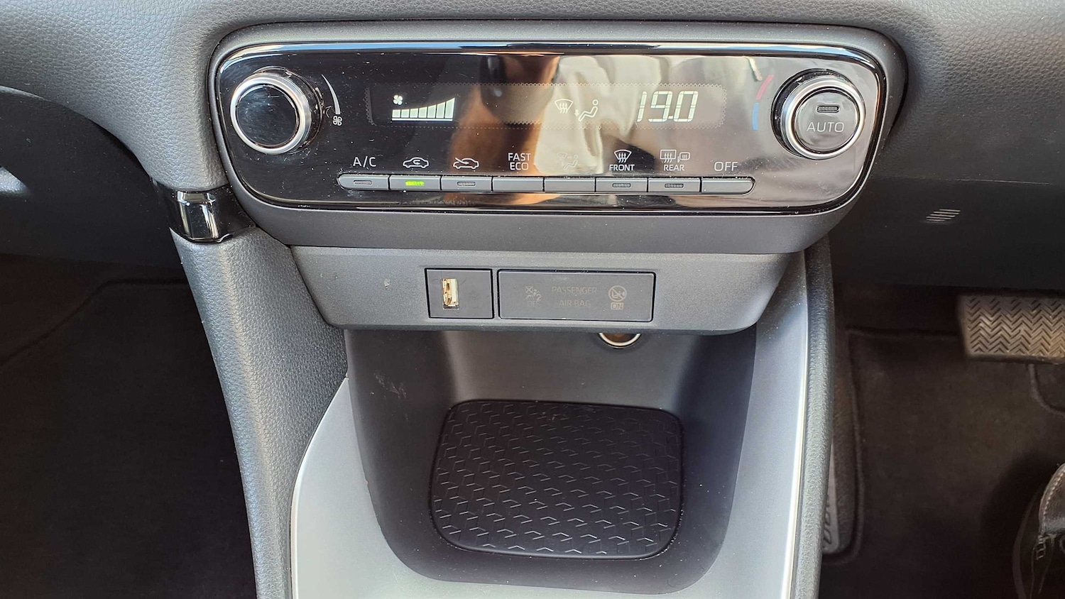 Used Toyota Yaris 2023 for sale - 78161230: Photo 27