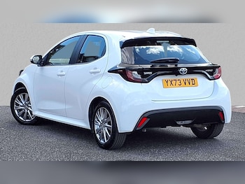 Used Toyota Yaris 2023 for sale - 78161230: Photo