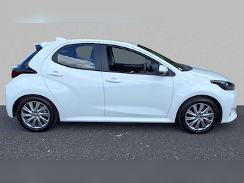 Used Toyota Yaris 2023 for sale - 78161230: Photo