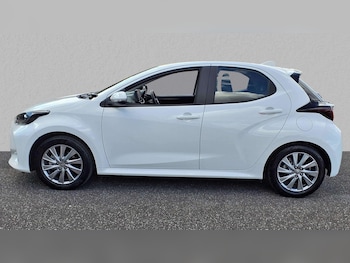 Used Toyota Yaris 2023 for sale - 78161230: Photo
