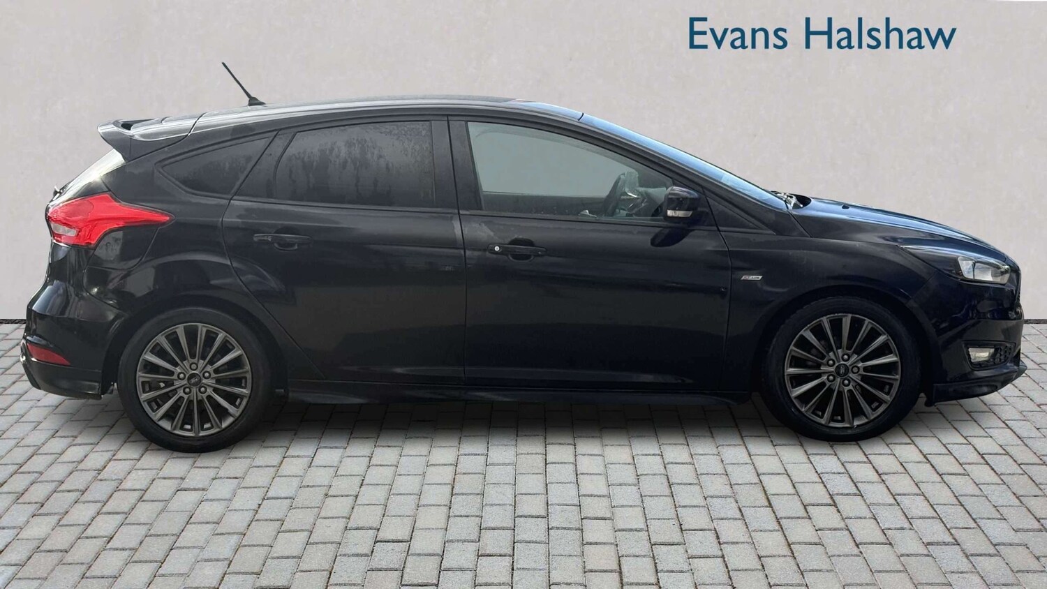 Used Ford Focus 2018 for sale - 77979571: Photo 4