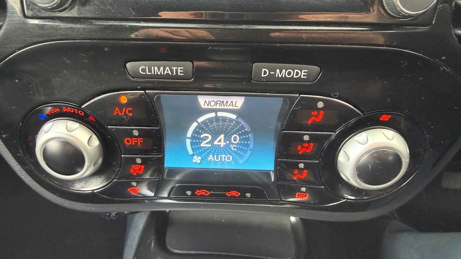 Used Nissan Juke 2018 for sale - 77674822: Photo 29