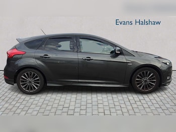 Used Ford Focus 2018 for sale - 76540809: Photo
