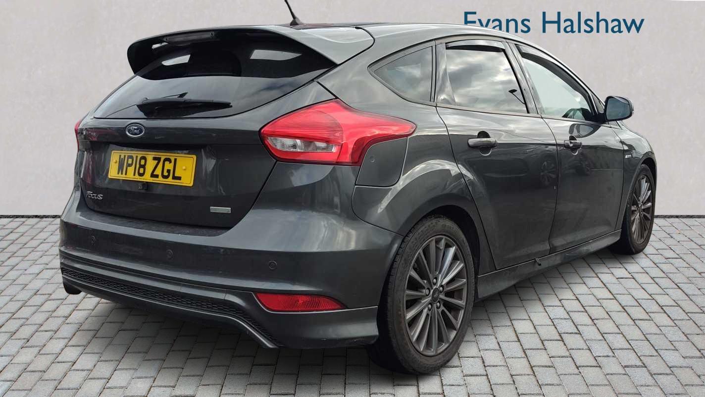 Used Ford Focus for sale - 76540809: Photo 6