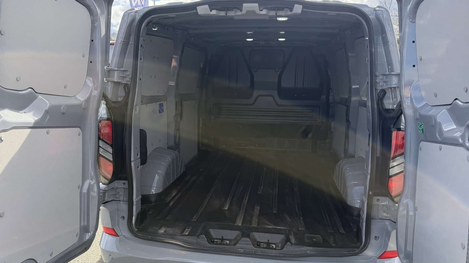 Used Ford Transit Custom 2025 for sale - 78037599: Photo 6