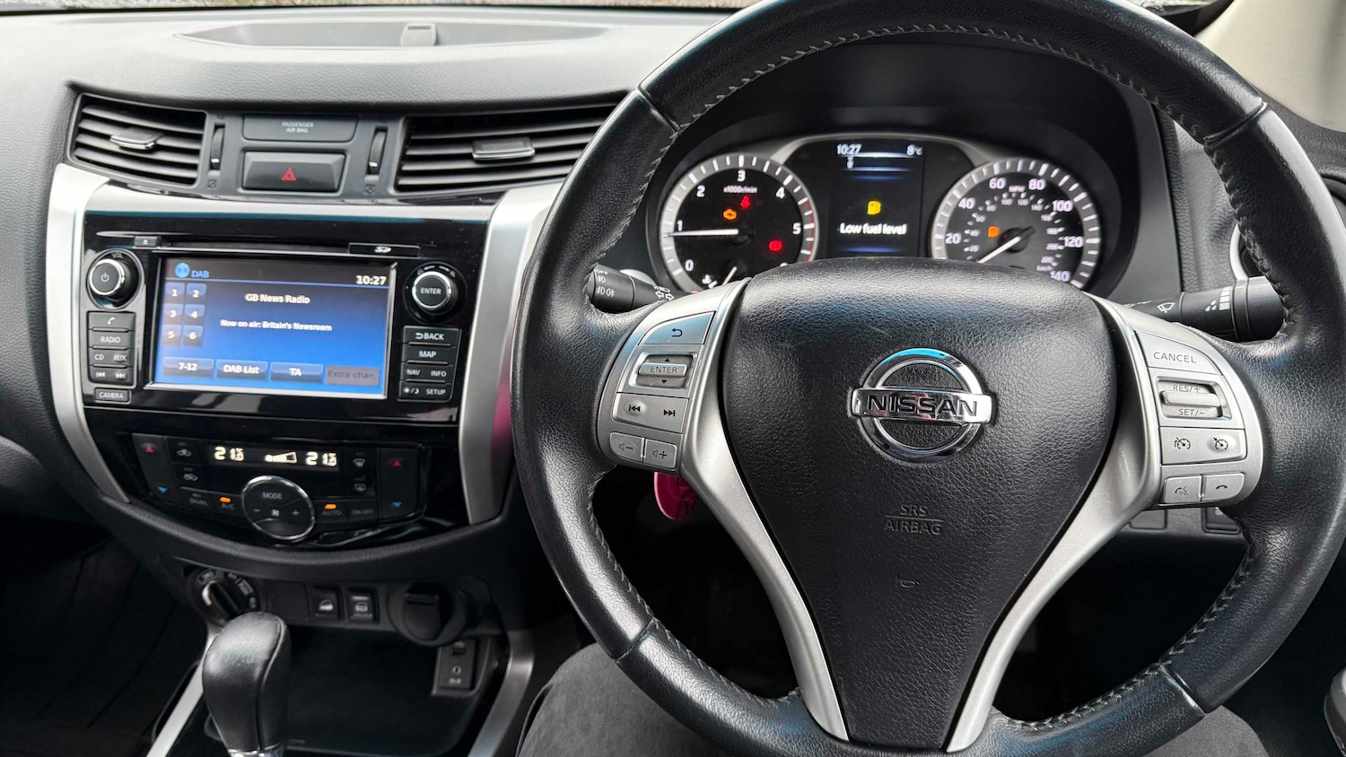 Used Nissan Navara 2017 for sale - 76460464: Photo 14