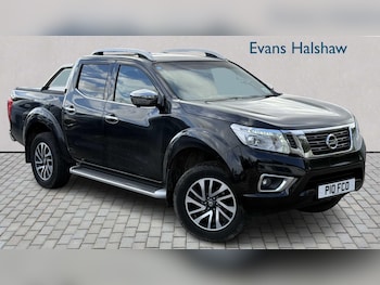 Used Nissan Navara 2017 for sale - 76460464: Photo