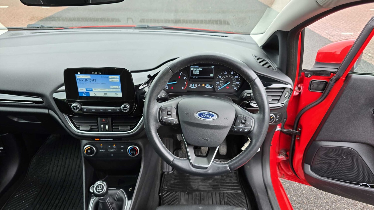 Used Ford Fiesta 2019 for sale - 75742312: Photo 14