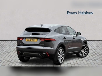 Used Jaguar E-Pace 2018 for sale - 76272217: Photo