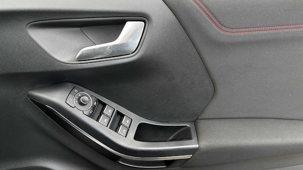 Used Ford Puma 2021 for sale - 76218324: Photo 32