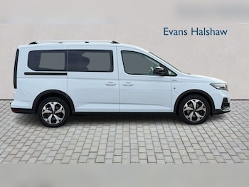 Used Ford Tourneo Connect 2023 for sale - 78845407: Photo