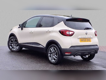 Used Renault Captur 2019 for sale - 76125812: Photo 2