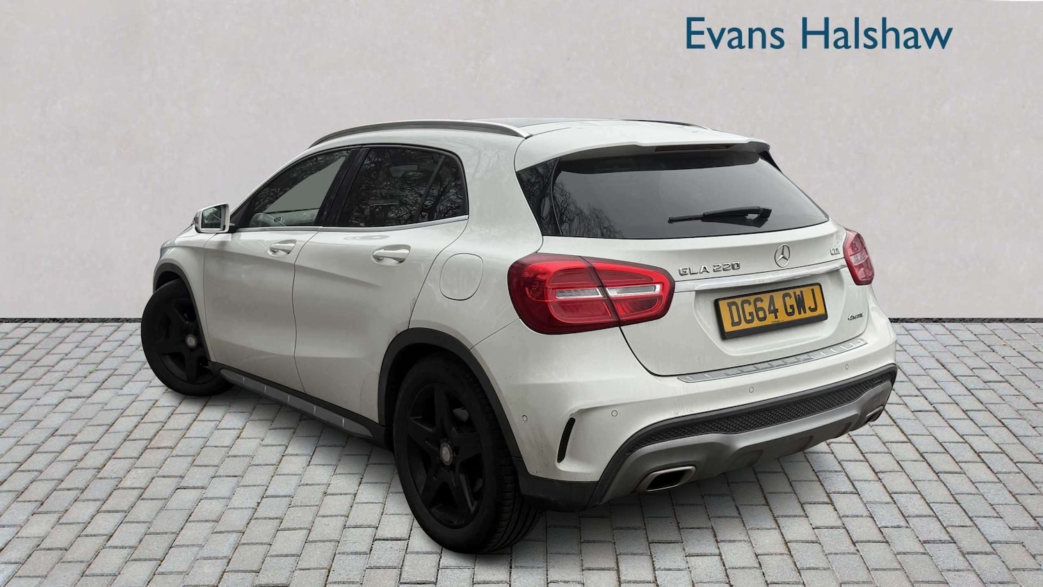 Used Mercedes-Benz GLA 2014 for sale - 77894428: Photo 2