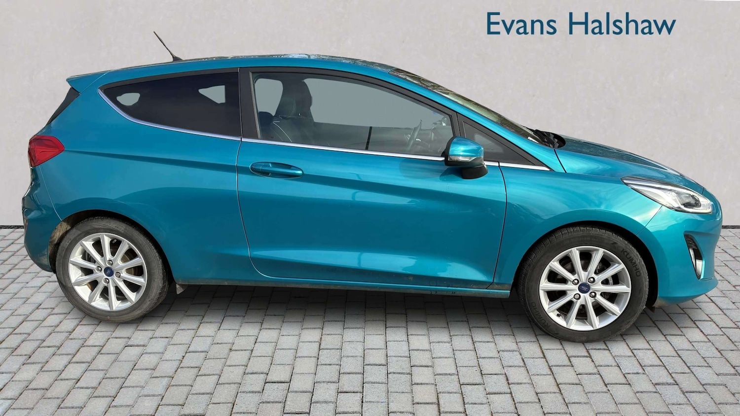 Used Ford Fiesta 2017 for sale - 78137577: Photo 3