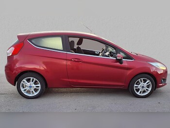 Used Ford Fiesta 2016 for sale - 75930974: Photo
