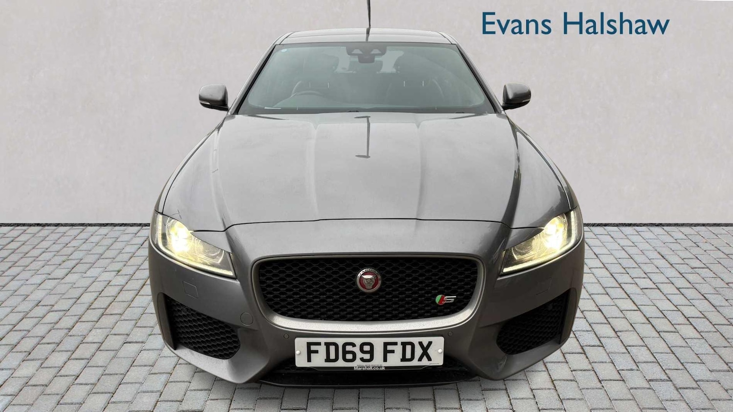 Used Jaguar XF 2019 for sale - 76540836: Photo 3