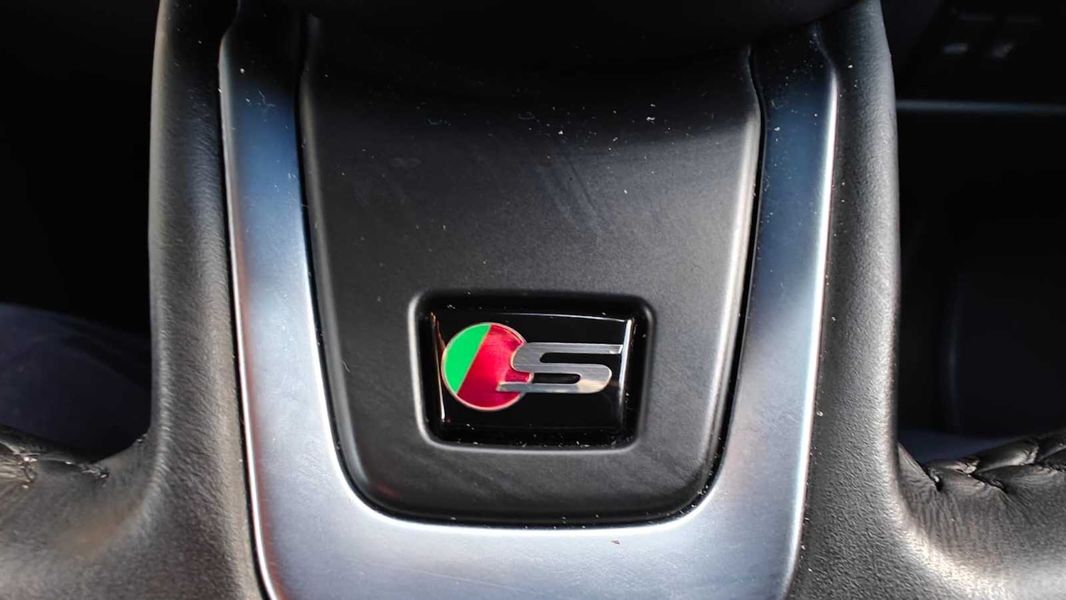 Used Jaguar XF 2019 for sale - 76540836: Photo 30