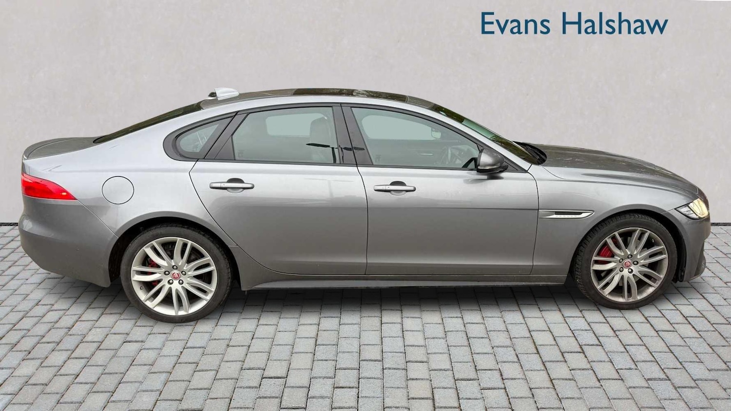 Used Jaguar XF 2019 for sale - 76540836: Photo 4
