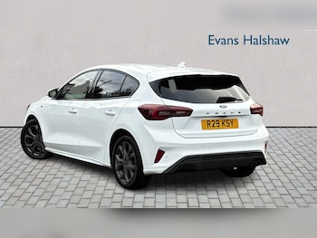 Used Ford Focus 2022 for sale - 76459791: Photo