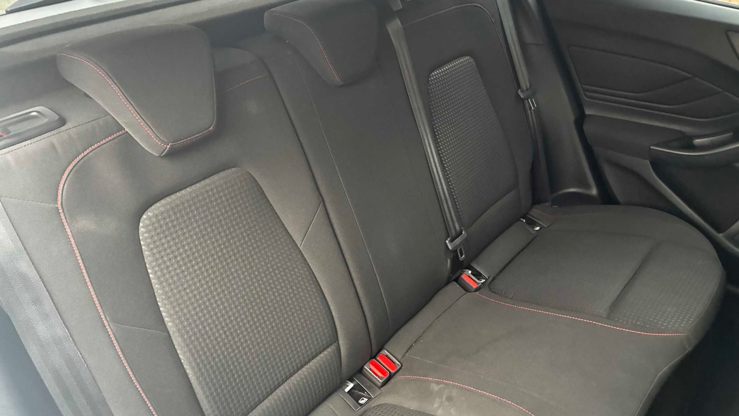 Used Ford Focus 2022 for sale - 76459791: Photo 8