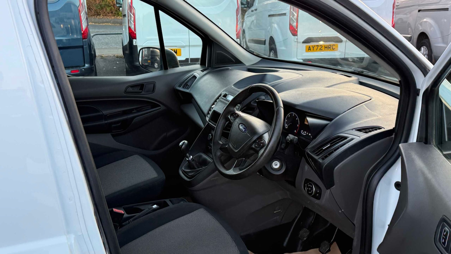 Used Ford Transit Connect 2020 for sale - 76401346: Photo 19