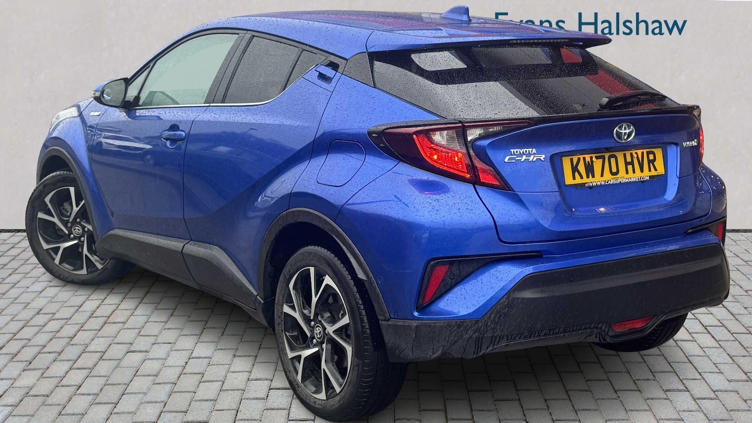 Used Toyota C-HR 2021 for sale - 76889874: Photo 2