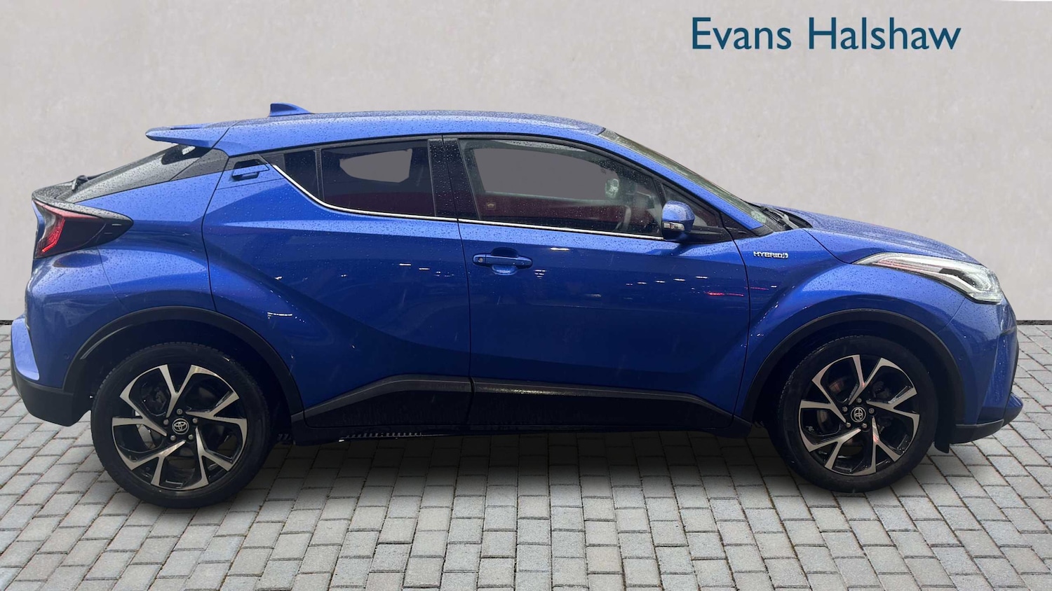 Used Toyota C-HR 2021 for sale - 76889874: Photo 4