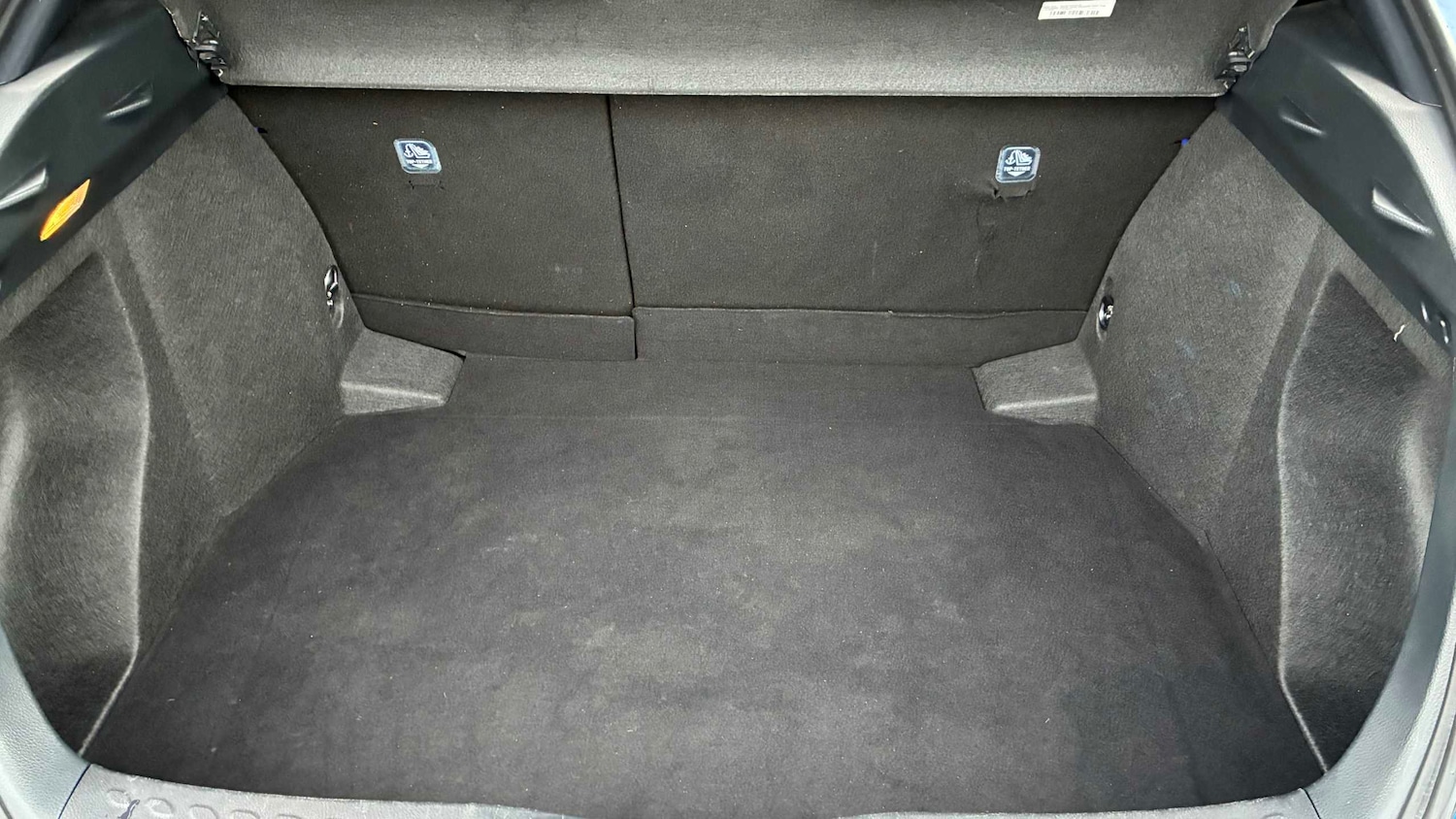 Used Toyota C-HR 2021 for sale - 76889874: Photo 7