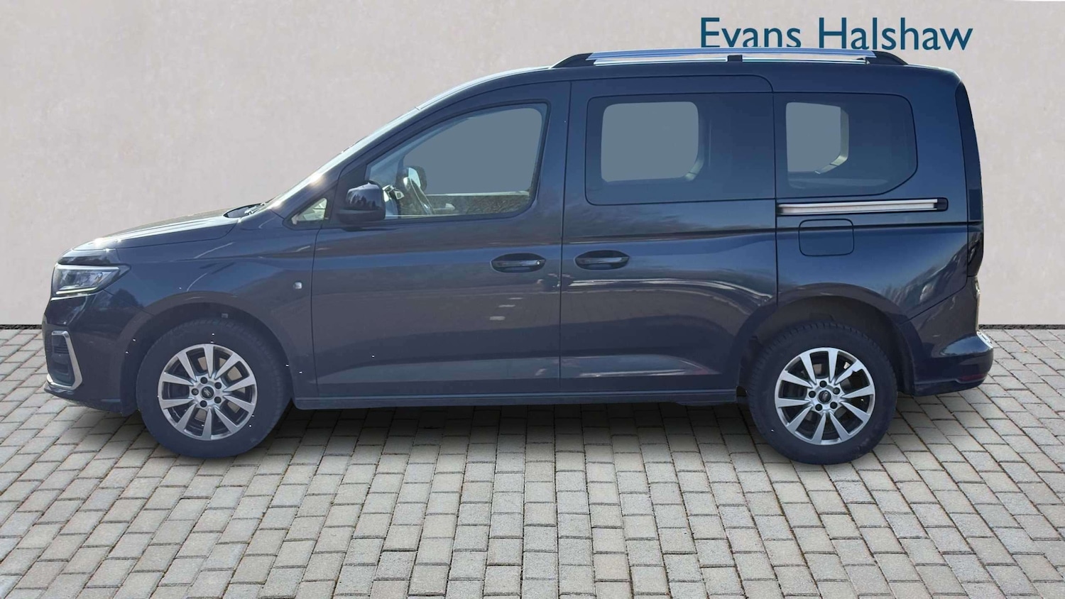 Used Ford Tourneo Connect 2023 for sale - 77979584: Photo 4