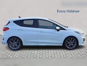 Used Ford Fiesta 2022 for sale - 77414772: Photo