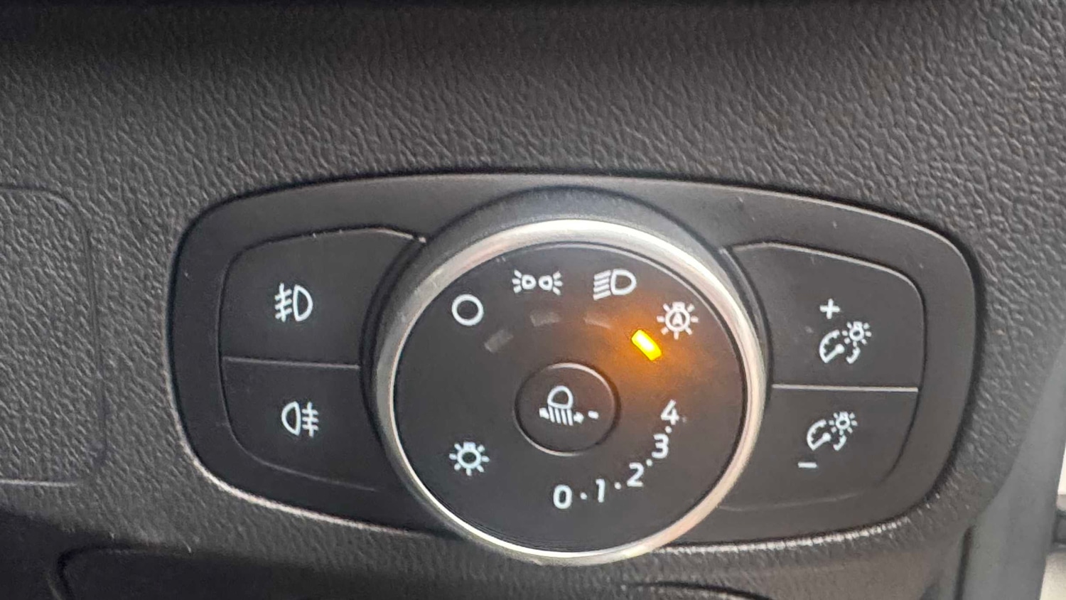 Used Ford Focus 2019 for sale - 77726761: Photo 21