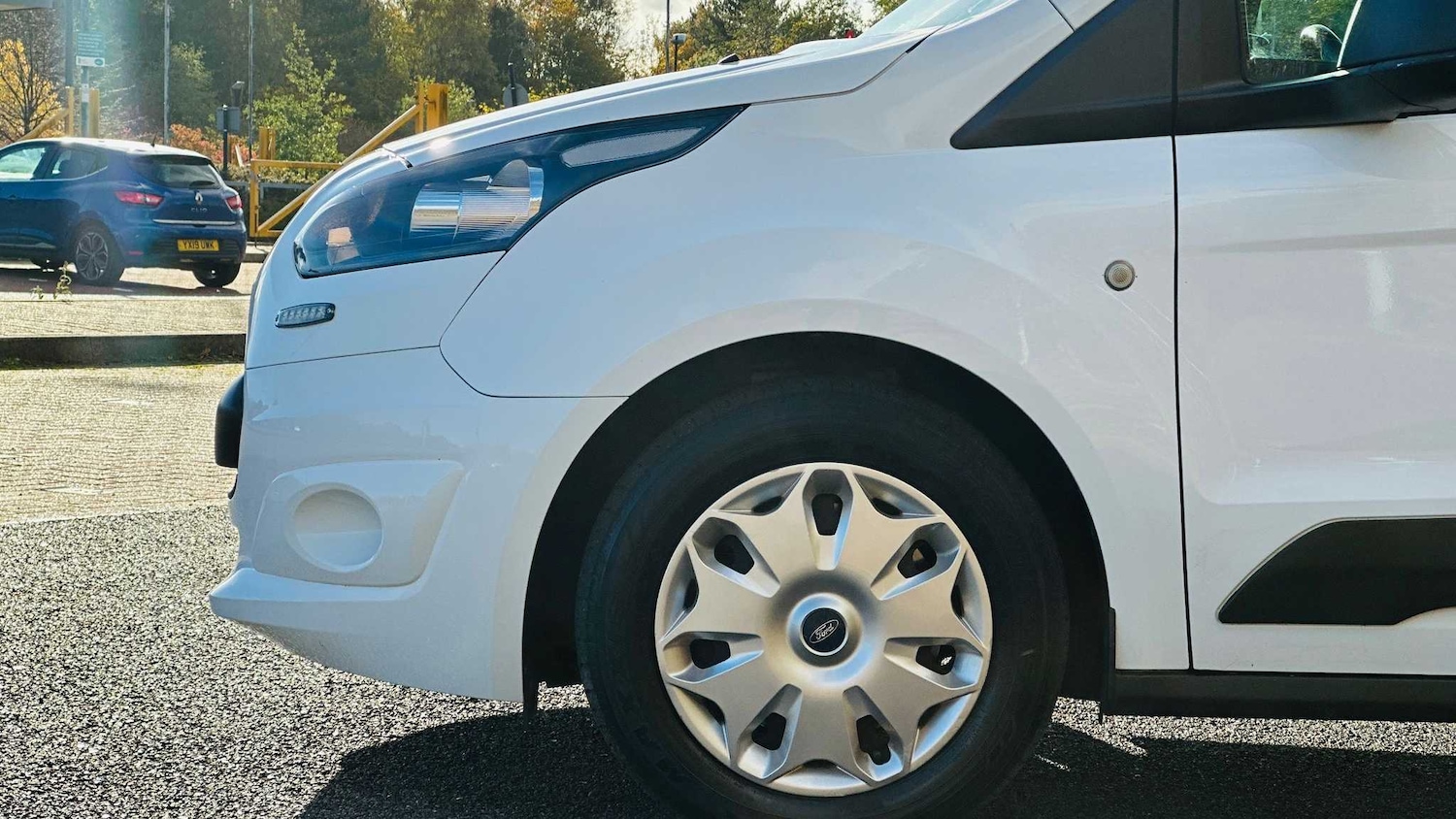 Used Ford Transit Connect 2015 for sale - 76460104: Photo 12