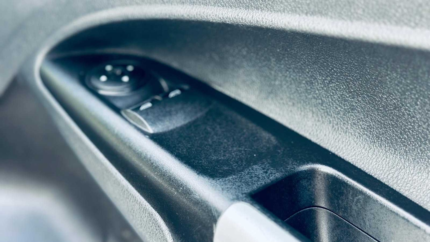 Used Ford Transit Connect 2015 for sale - 76460104: Photo 23