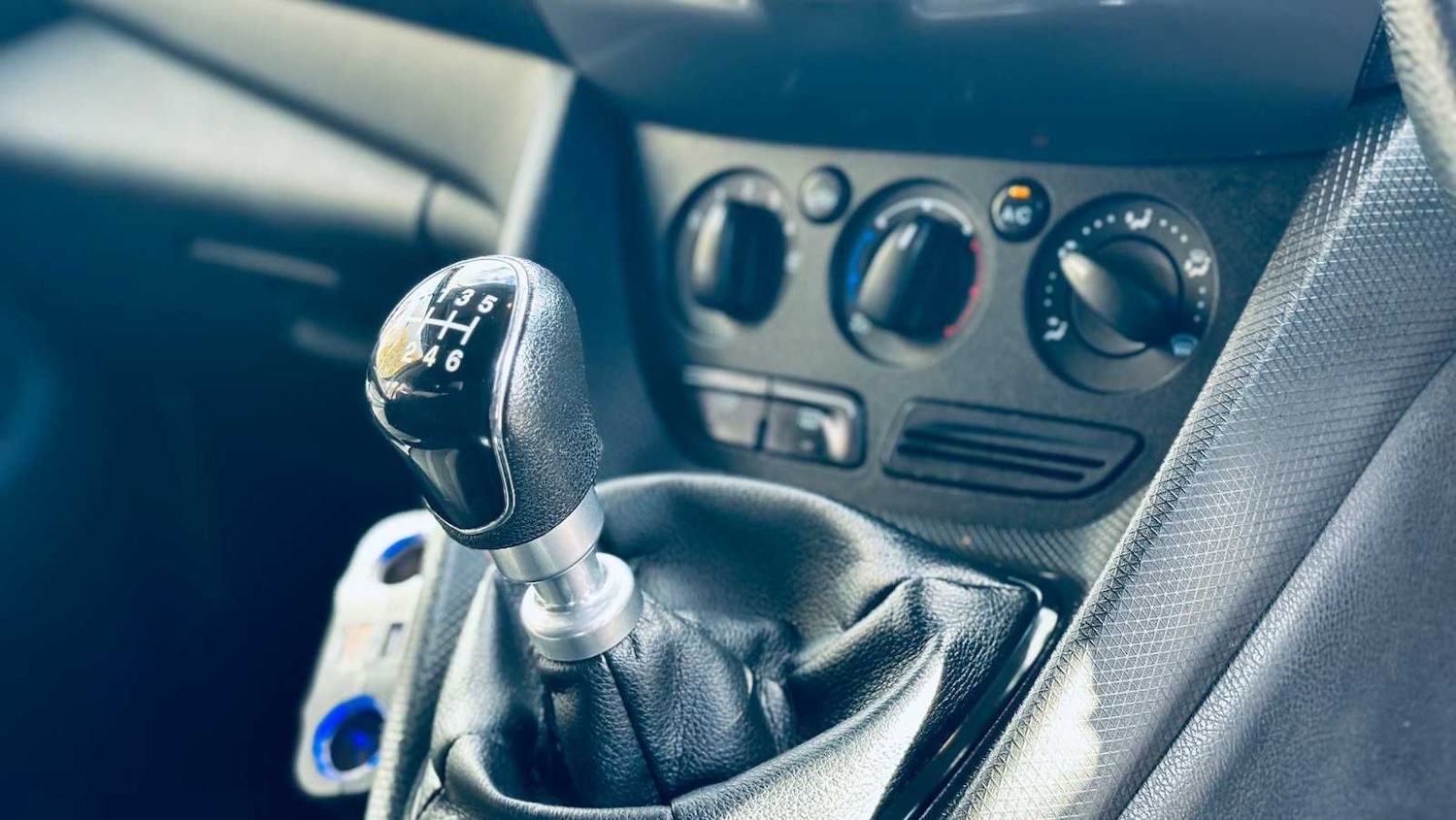 Used Ford Transit Connect 2015 for sale - 76460104: Photo 27