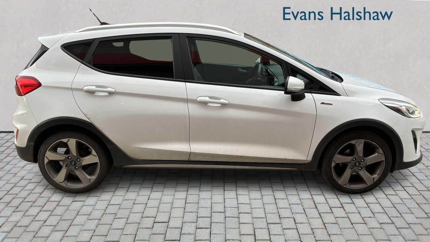Used Ford Fiesta 2020 for sale - 77112330: Photo 3