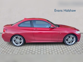 Used BMW 2 Series 2016 for sale - 76460693: Photo