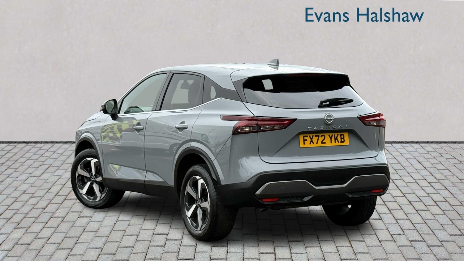 Used Nissan Qashqai 2022 for sale - 76564328: Photo 2