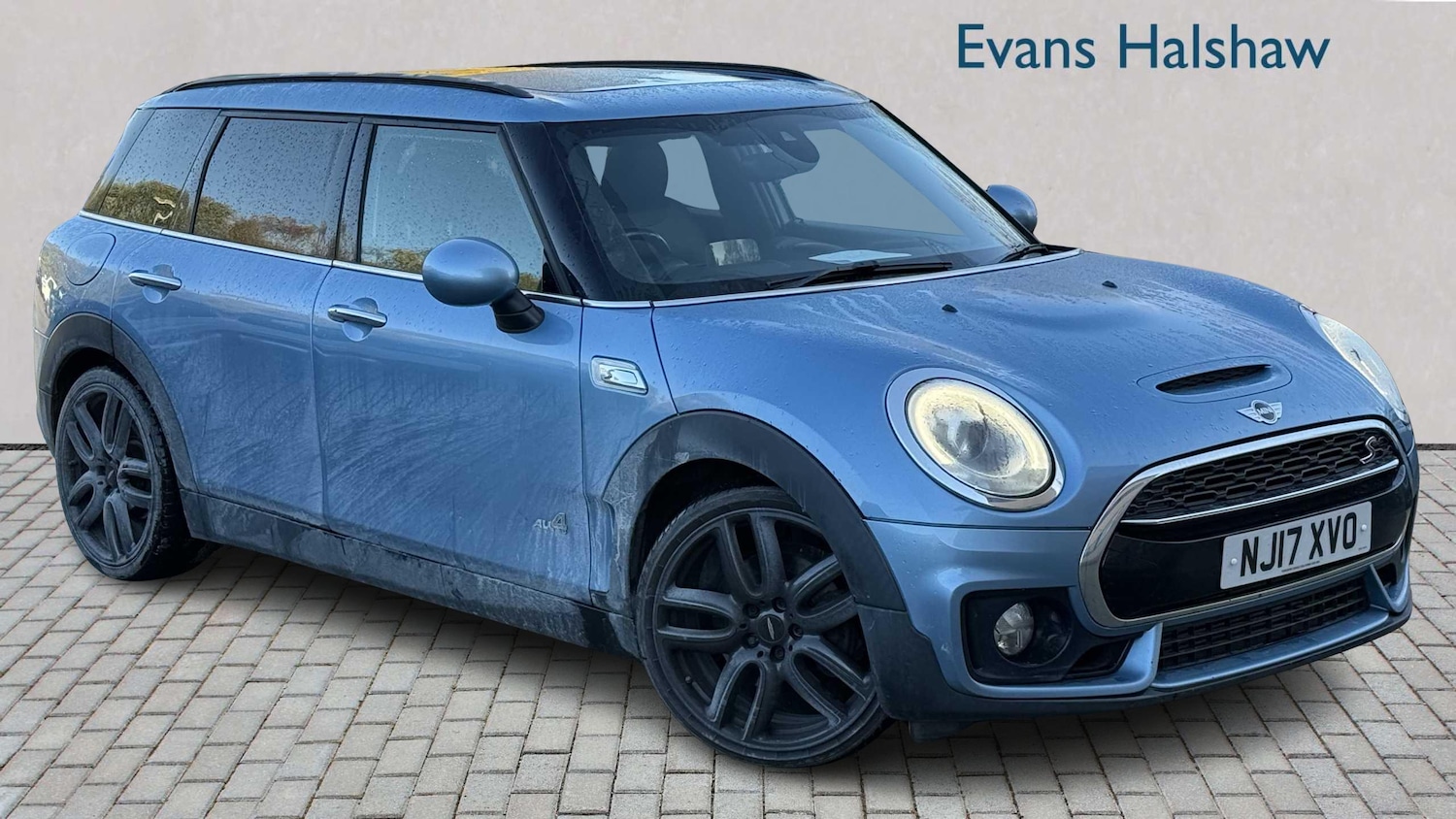 Used MINI Clubman 2017 for sale - 76587632: Photo 1