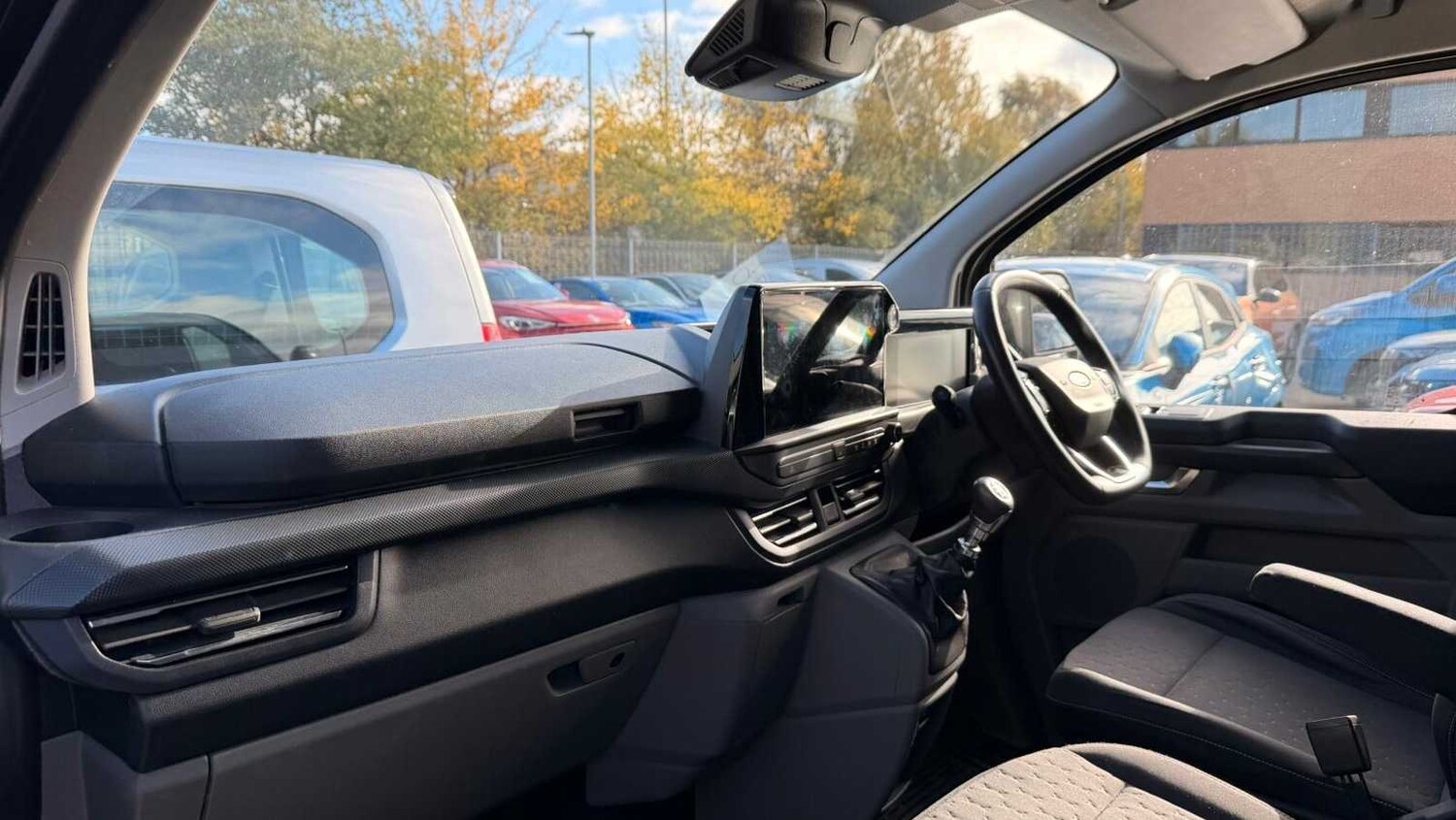 Used Ford Transit Custom 2024 for sale - 76401311: Photo 4