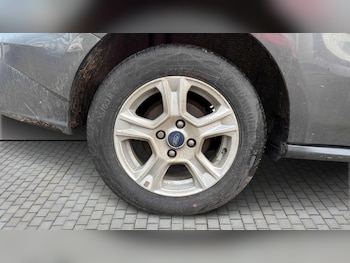 Used Ford Transit Courier 2023 for sale - 77076602: Photo