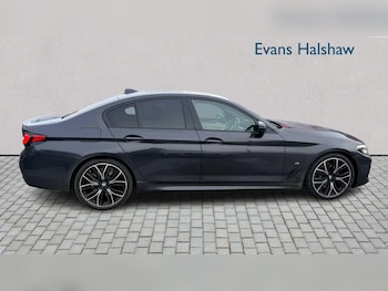 Used BMW 5 Series 2021 for sale - 77147332: Photo