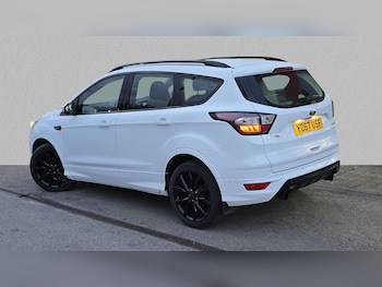 Used Ford Kuga 2018 for sale - 76015947: Photo 2