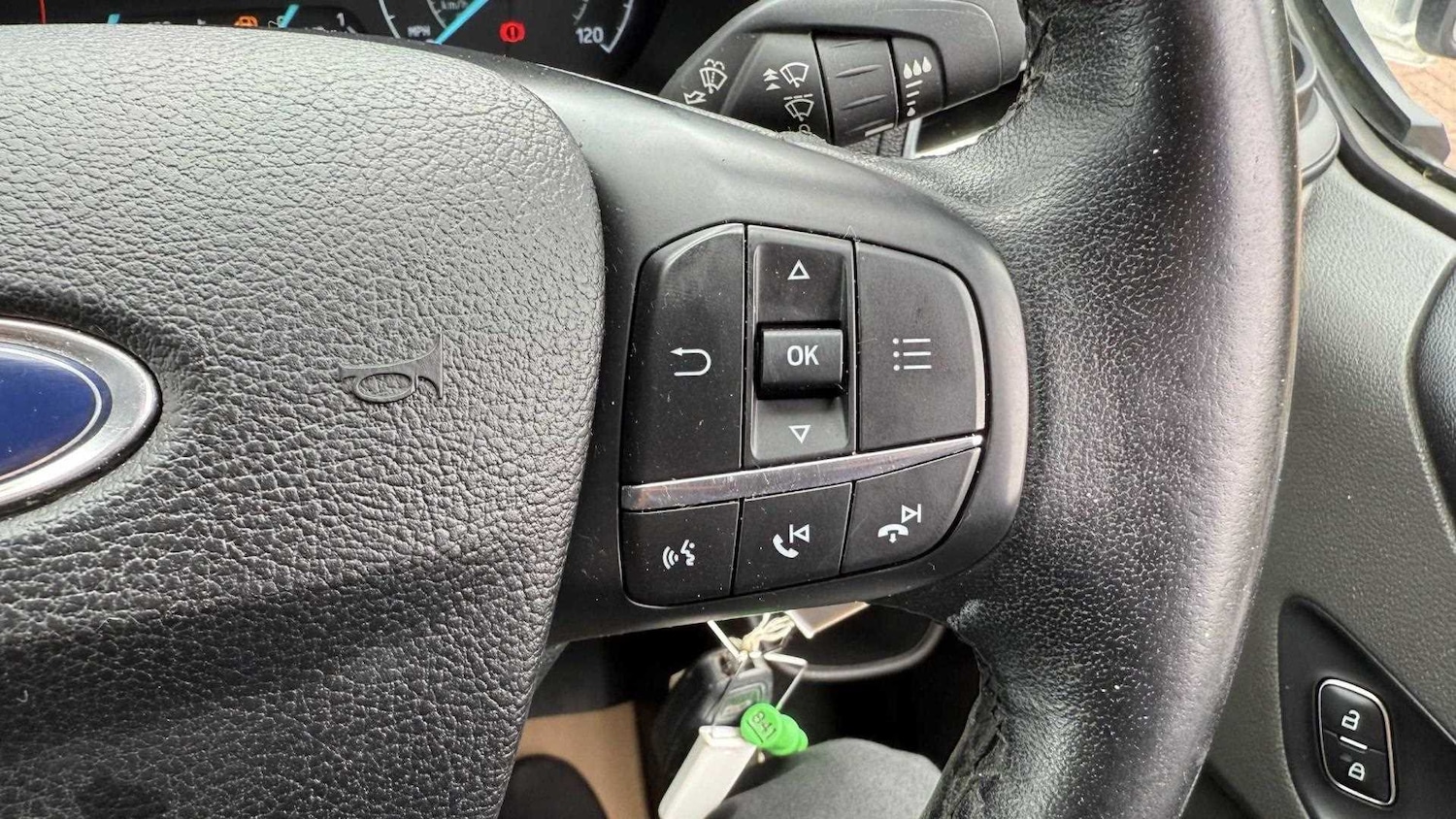 Vehicle 29