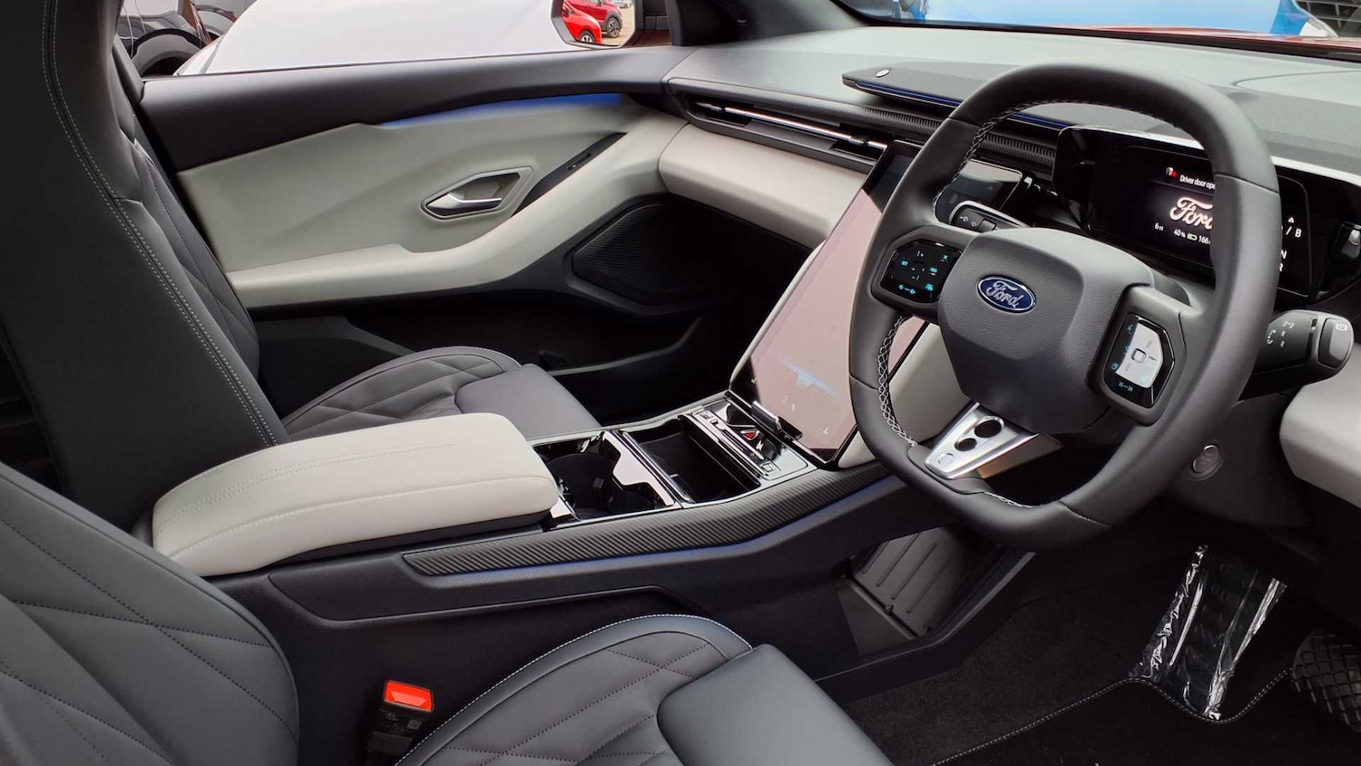 Used Ford Capri 2024 for sale - 76475835: Photo 23