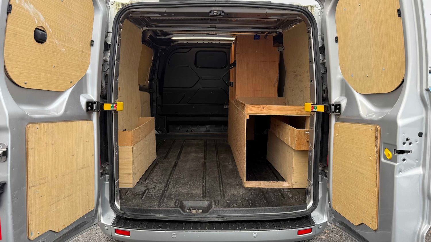 Used Ford Transit Custom 2022 for sale - 76804852: Photo 2